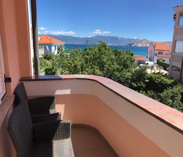 Apartment Drazenka Turato Baška Esterno foto