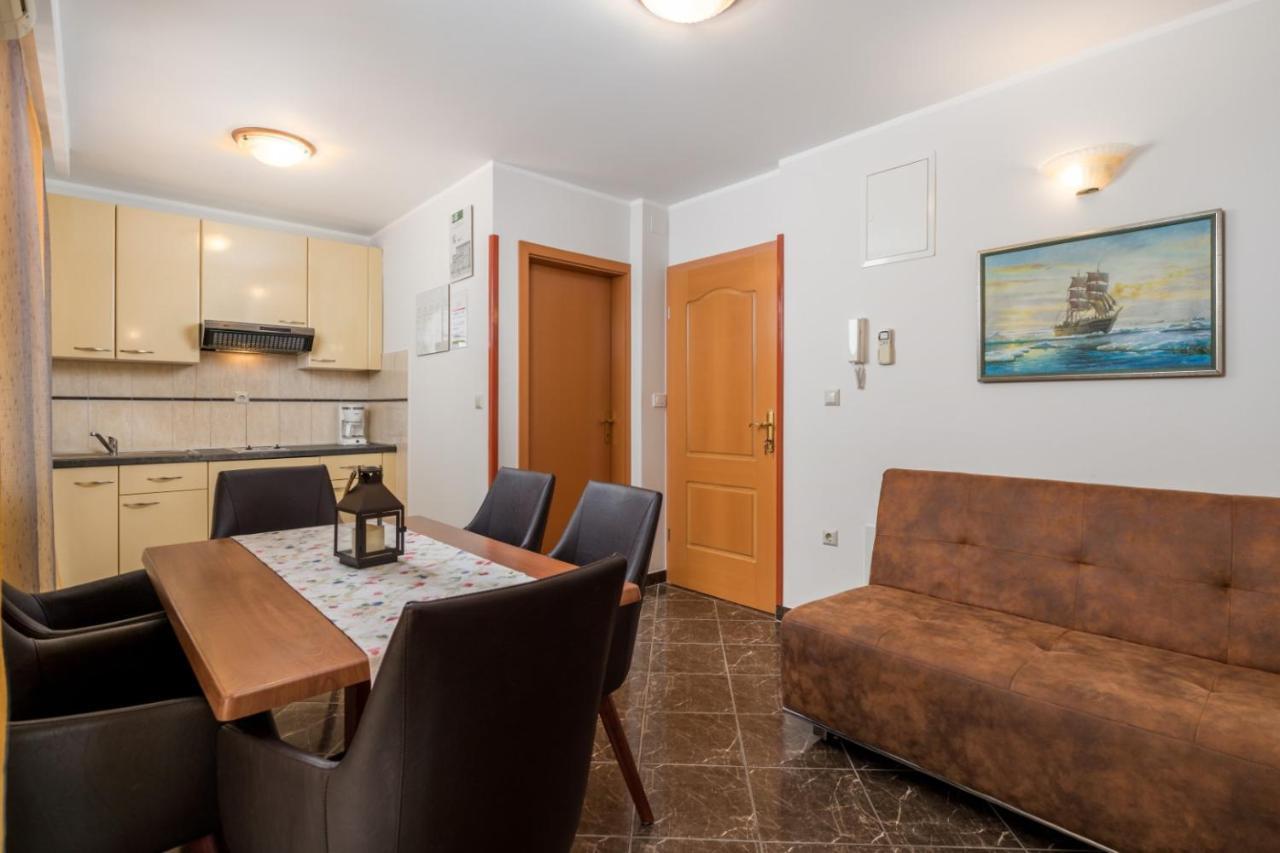 Apartment Drazenka Turato Baška Esterno foto